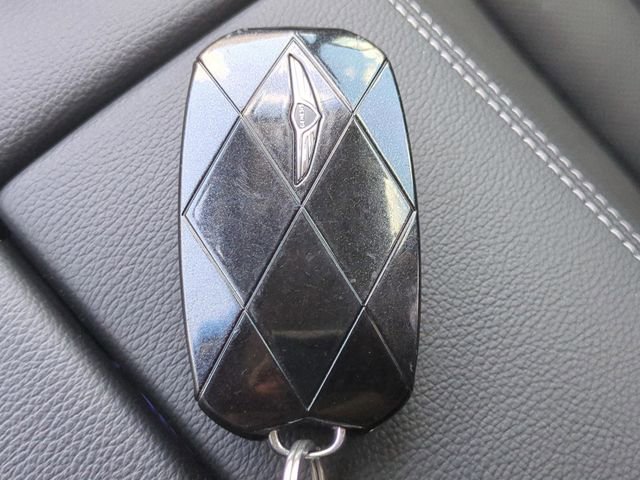 Used 2025 Genesis GV80 2.5T Prestige image 29