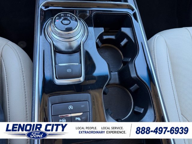 Certified 2020 Ford Edge Titanium w/ Equipment Group 301A AWD/4WD image 28