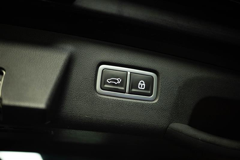 Used 2022 Kia Sorento SX w/ Panoramic Sunroof Package image 8