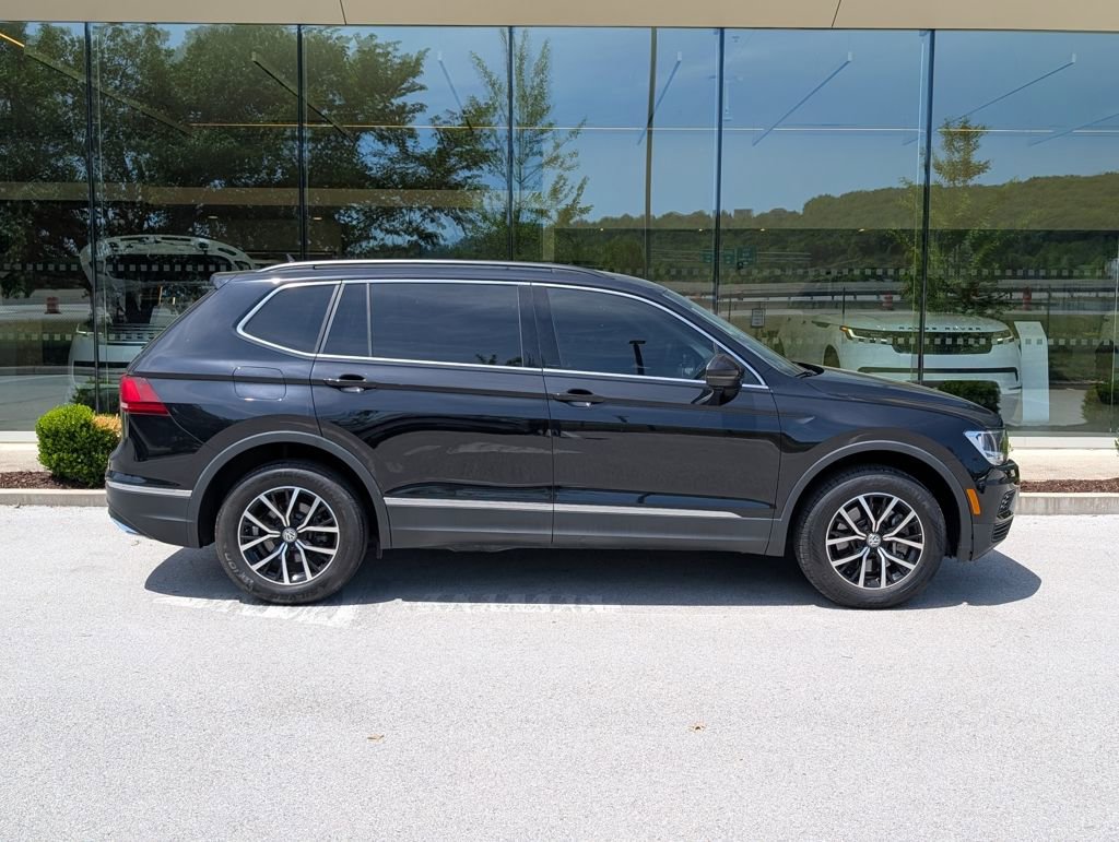 Used 2021 Volkswagen Tiguan SE FWD image 8