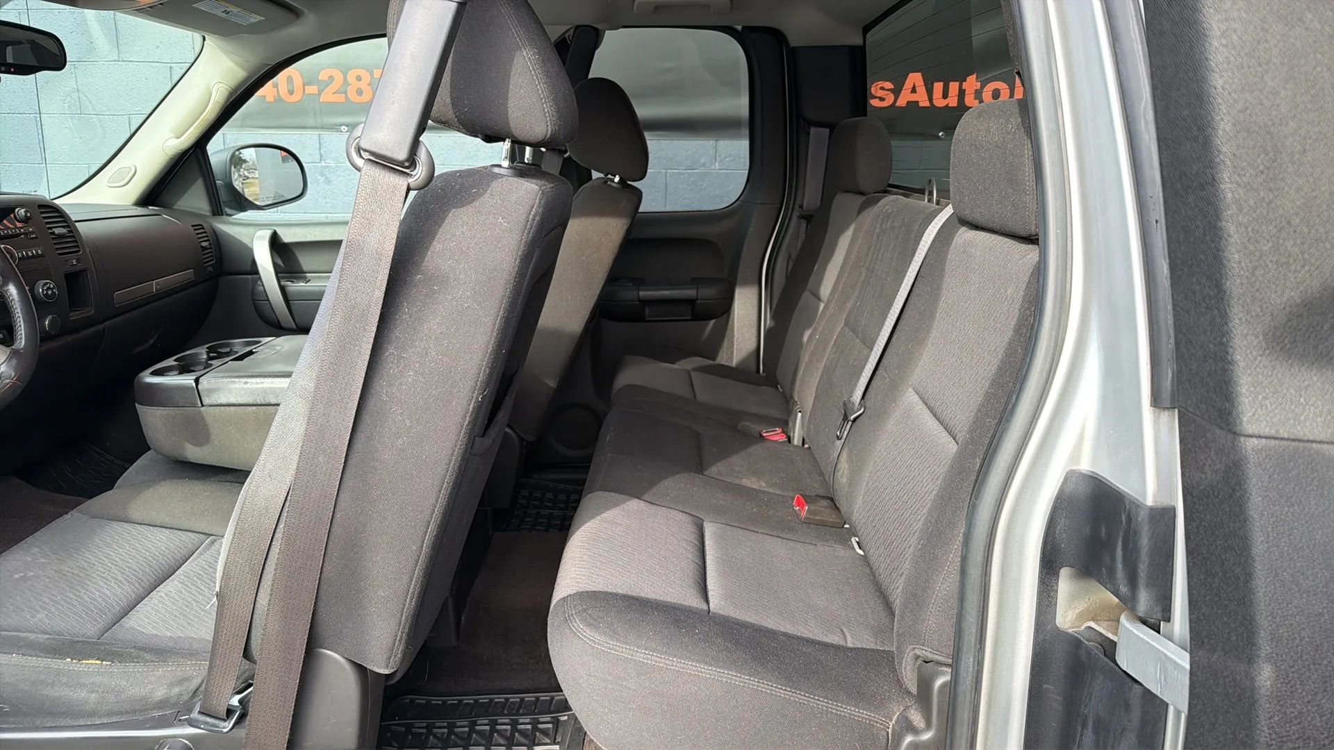 Used 2010 Chevrolet Silverado 1500 LT w/ Power Pack Plus image 16