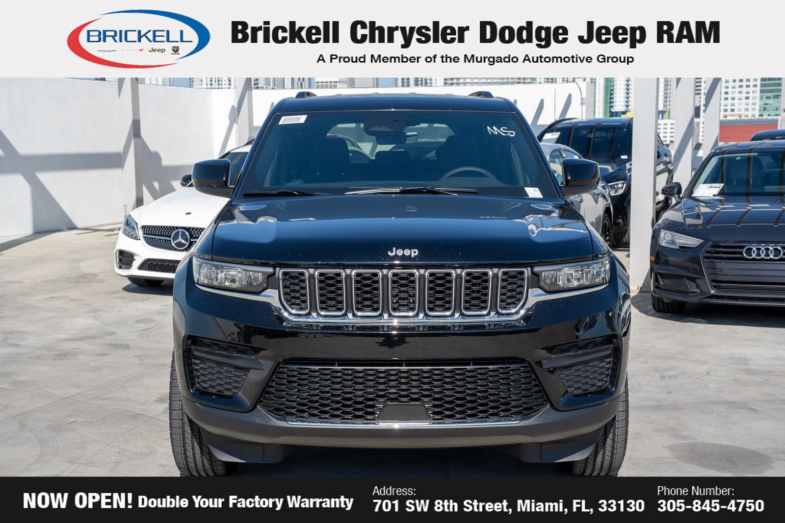 New 2025 Jeep Grand Cherokee Laredo w/ Luxury Tech Group I video 2