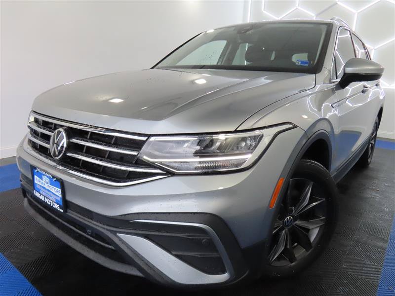 Used 2023 Volkswagen Tiguan SE