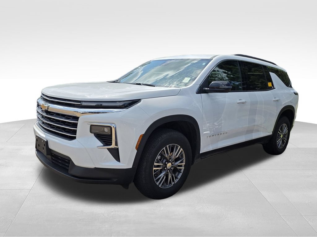 Used 2026 Chevrolet Traverse LT AWD/4WD image 9