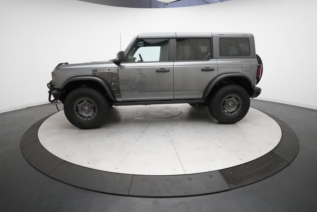 Used 2024 Ford Bronco Everglades AWD/4WD image 25