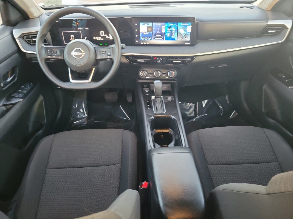 Used 2026 Nissan Kicks S FWD image 11