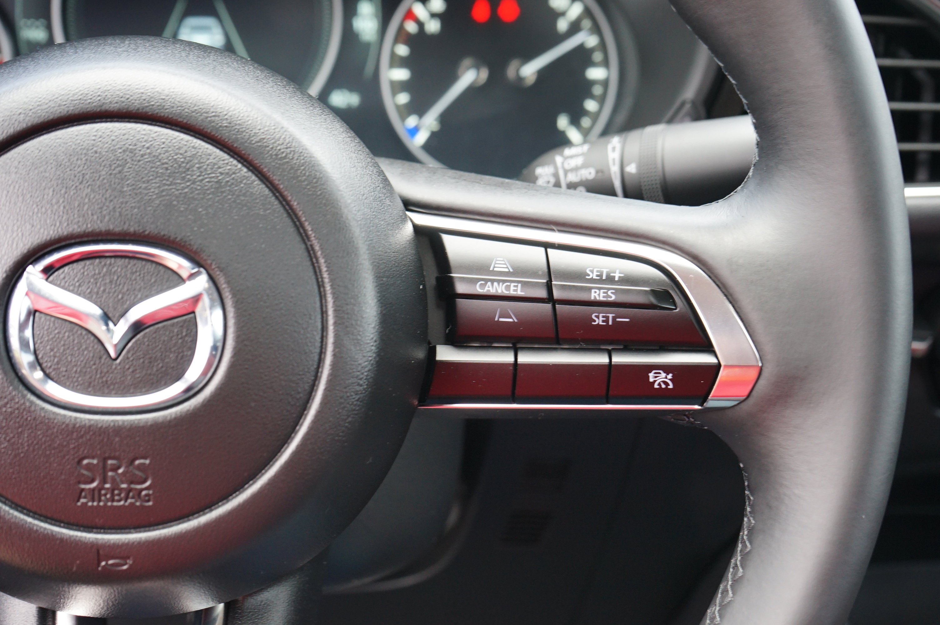 Certified 2025 MAZDA MAZDA3 s image 29