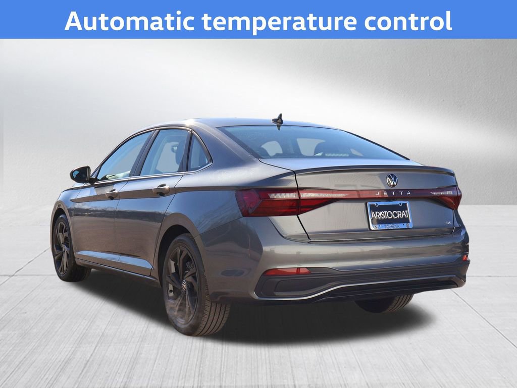 New 2026 Volkswagen Jetta SE FWD image 6