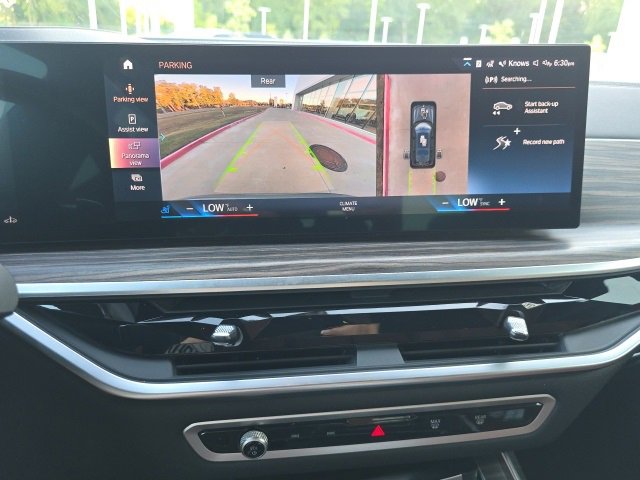 Used 2023 BMW X7 M60i w/ Executive Package image 28