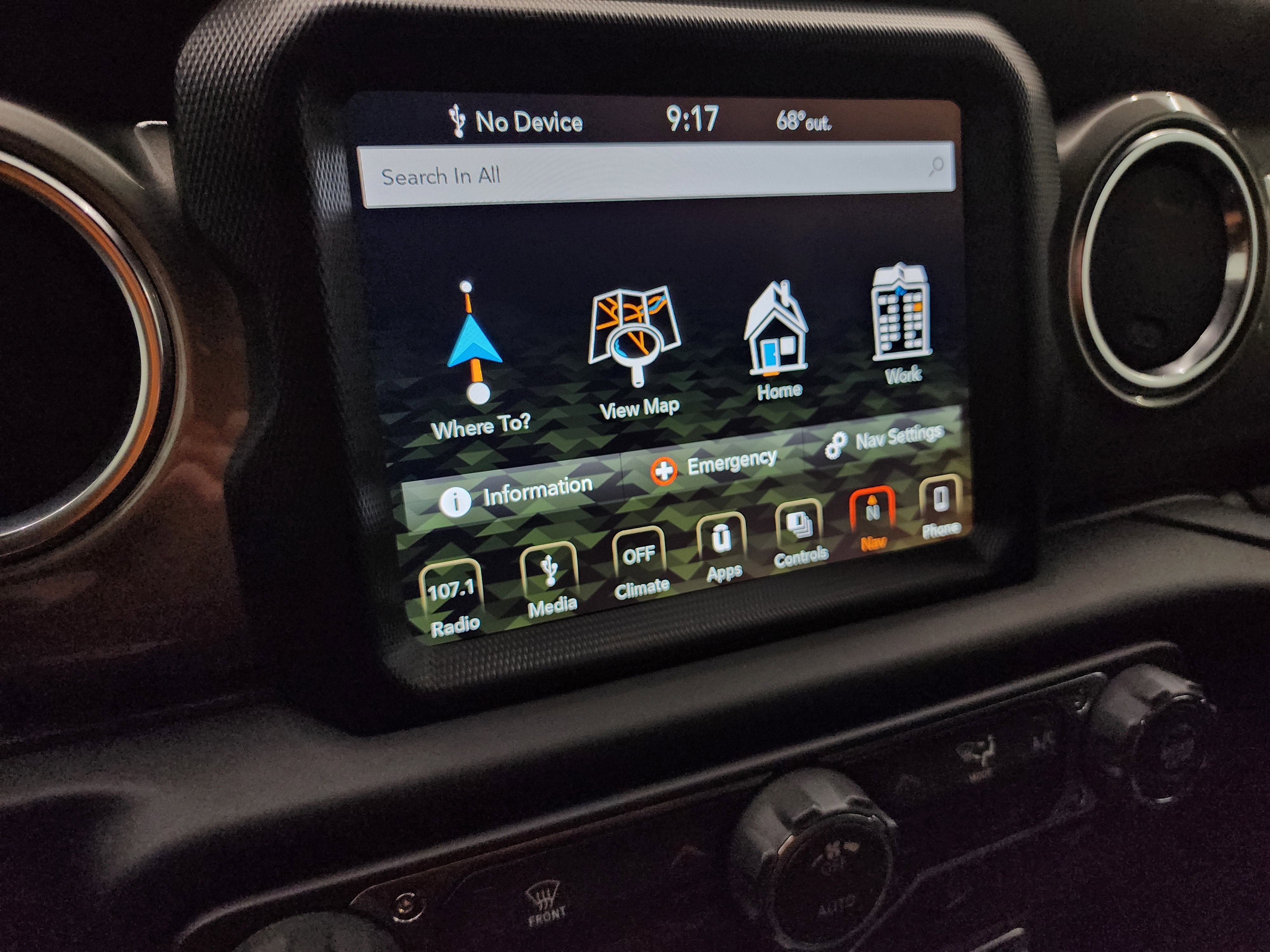 Used 2018 Jeep Wrangler Unlimited Sahara image 45