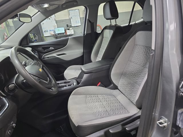 Used 2024 Chevrolet Equinox LS w/ Driver Confidence II Package AWD/4WD image 16
