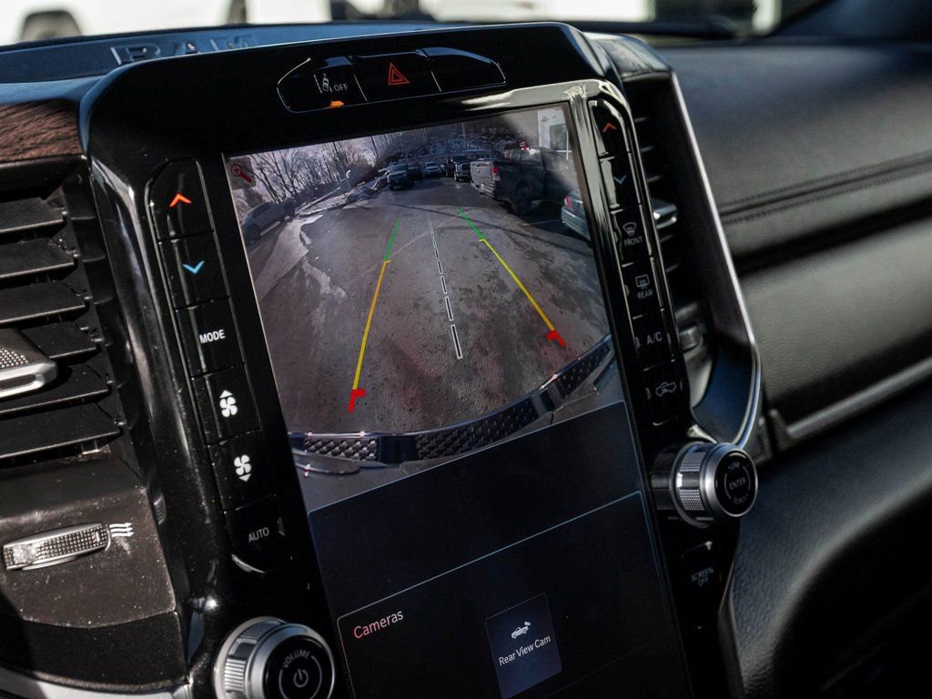 Used 2025 RAM 1500 Laramie image 20