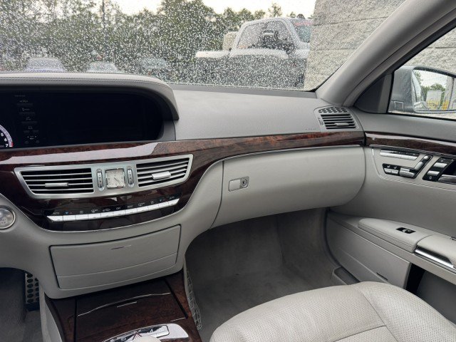 Used 2013 Mercedes-Benz S 550 w/ Sport Pkg Plus One image 33