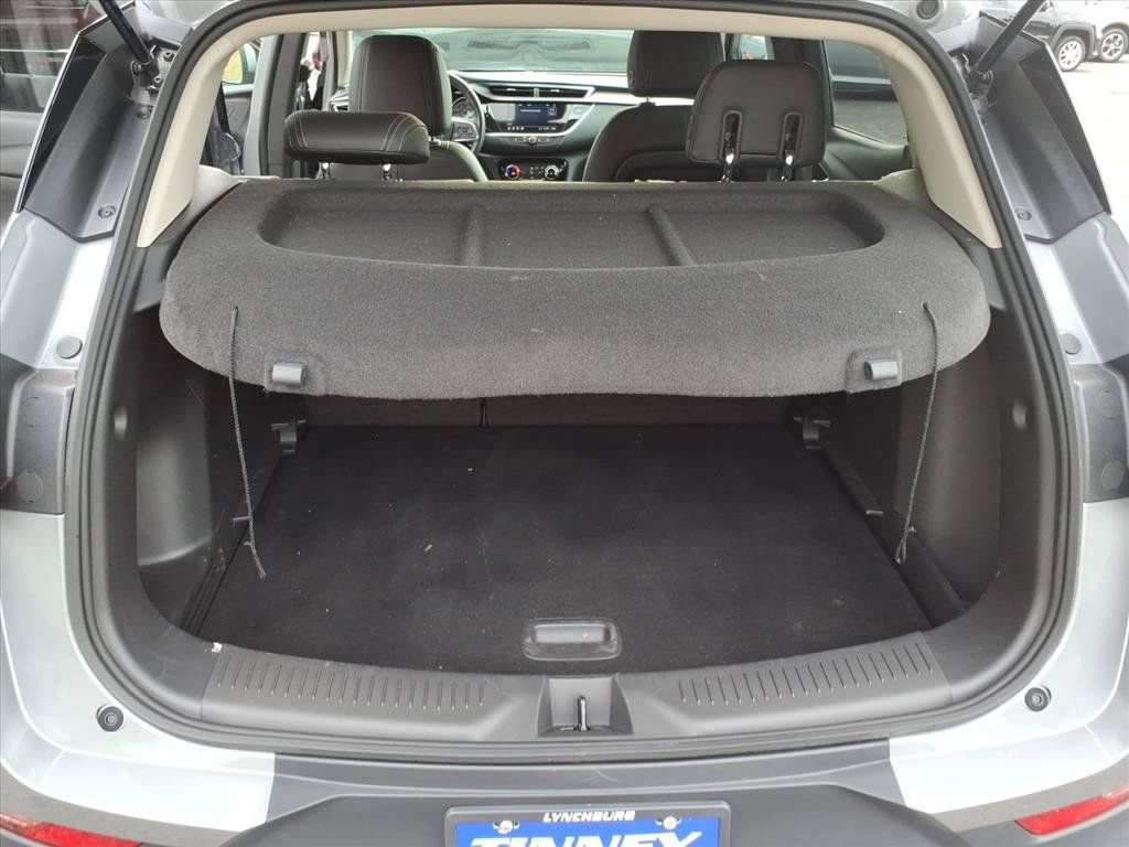 Used 2023 Buick Encore GX Preferred w/ Cold Weather Comfort Package FWD image 18