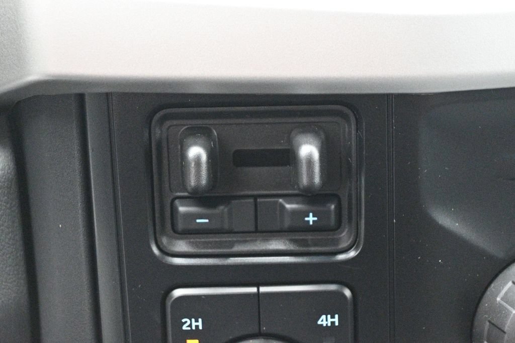 New 2026 Ford F250 XL w/ STX Appearance Package AWD/4WD image 19