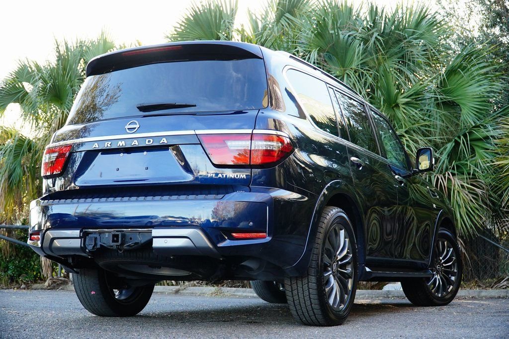 Used 2022 Nissan Armada Platinum w/ Captain's Chairs Package image 5