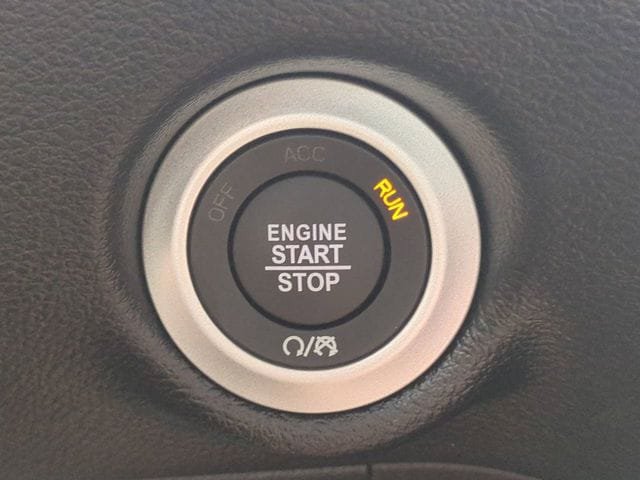 New 2027 Chrysler Pacifica Select FWD image 27