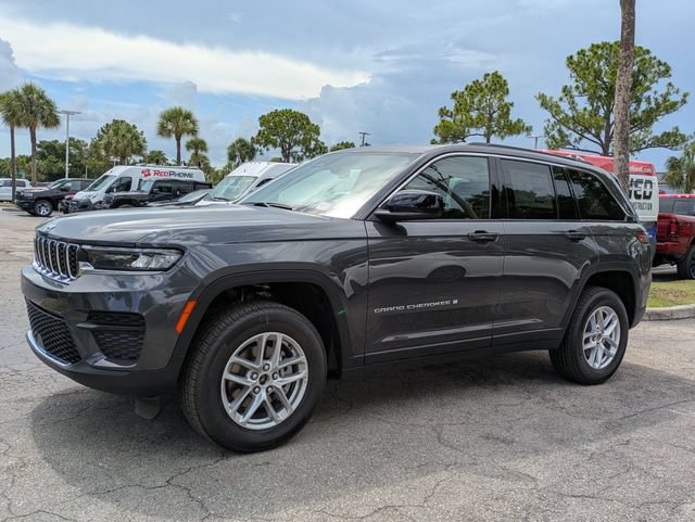 New 2026 Jeep Grand Cherokee Laredo X RWD image 6