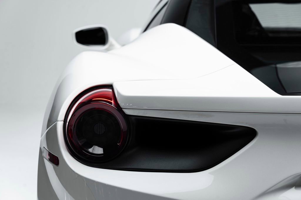 Used 2016 Ferrari 488 GTB image 63