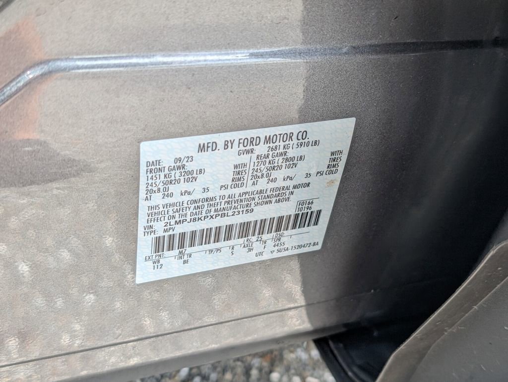 Certified 2023 Lincoln Nautilus Reserve w/ Monochromatic Package image 20