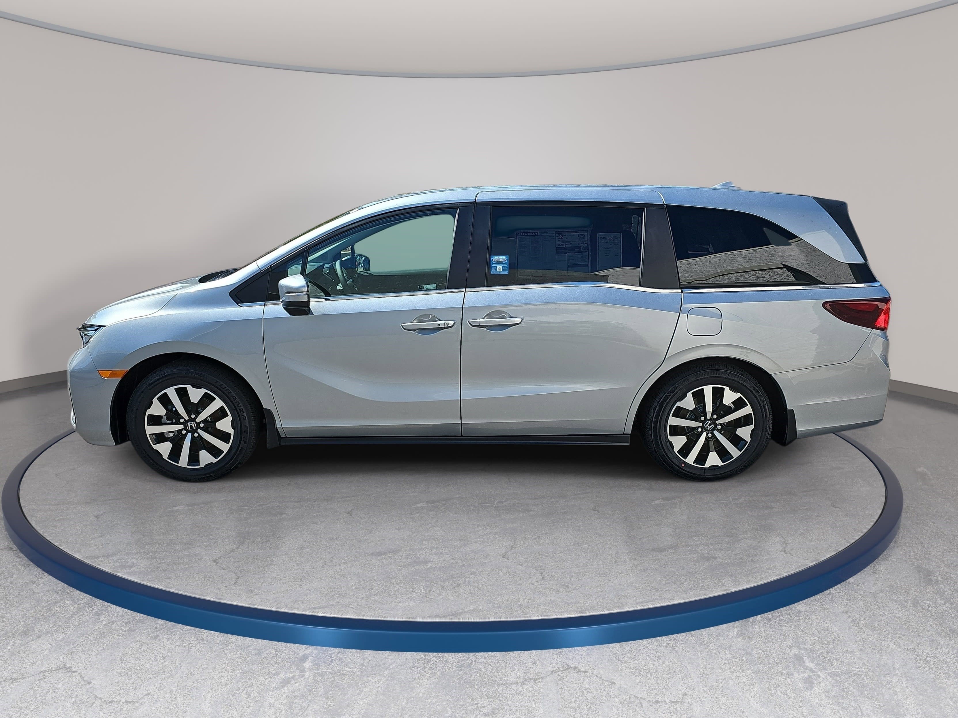 New 2026 Honda Odyssey EX-L image 8