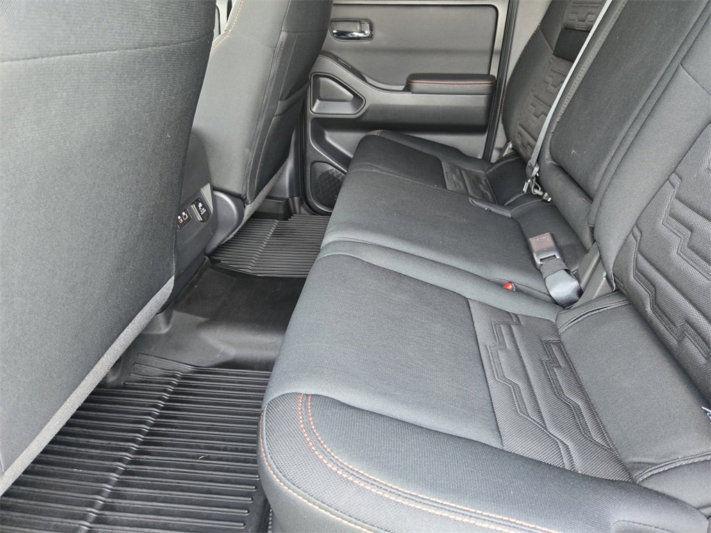 Used 2023 Nissan Frontier PRO-4X w/ Pro Convenience Package image 30