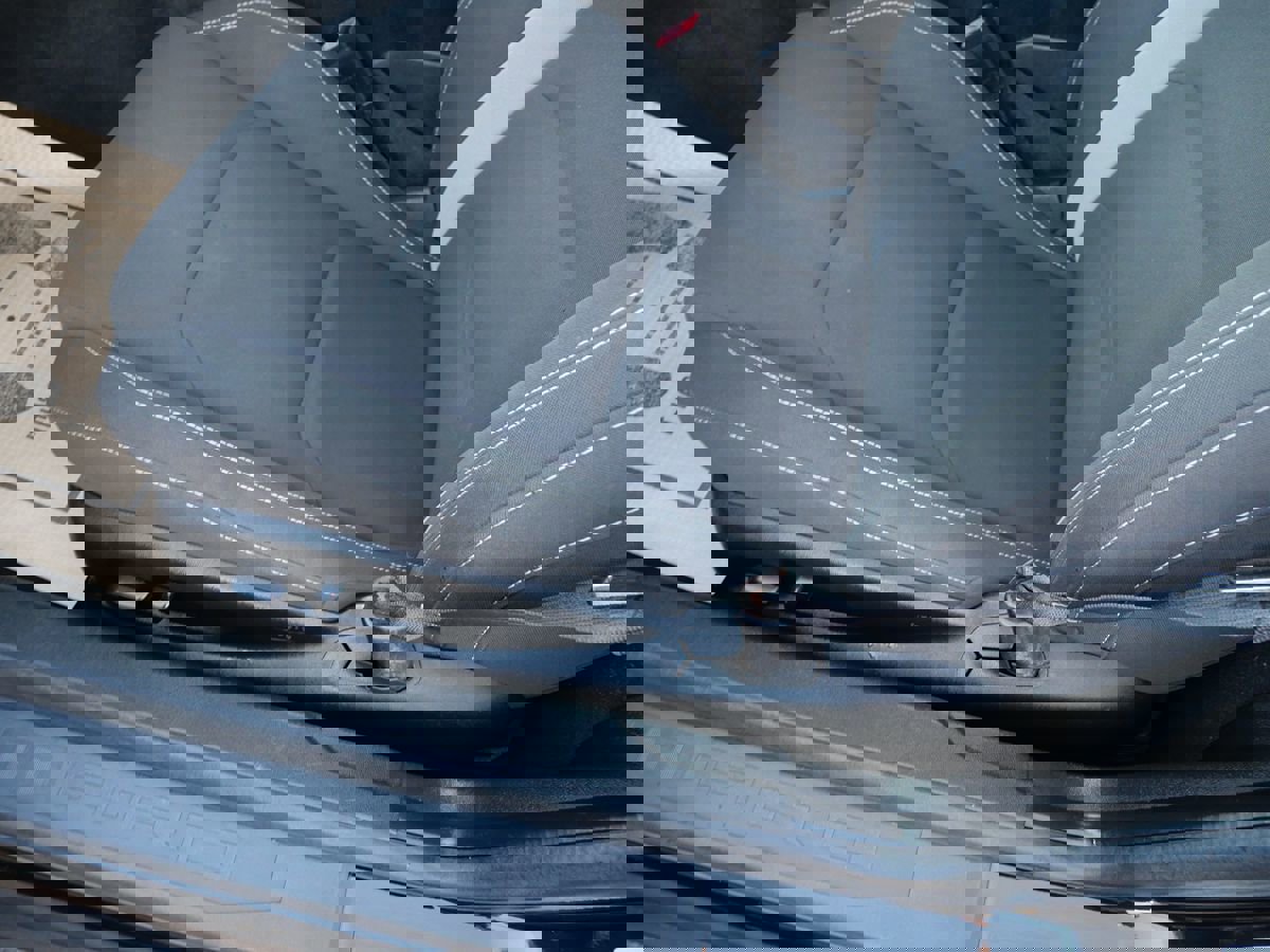 Used 2019 Chevrolet Camaro LT image 23