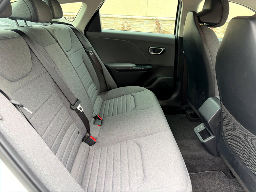Used 2025 Kia K4 EX FWD image 30
