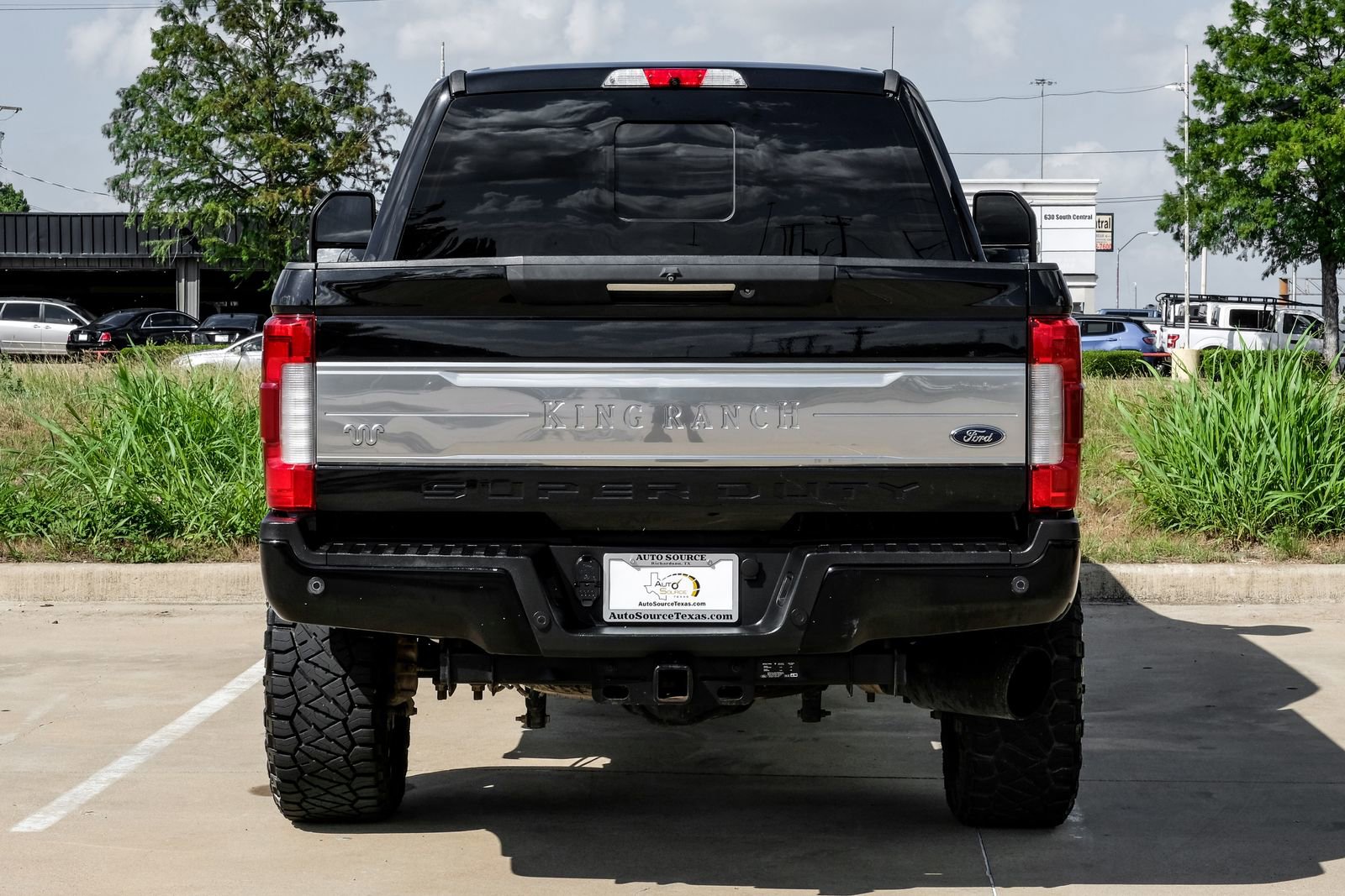 Used 2019 Ford F250 King Ranch w/ King Ranch Ultimate Package AWD/4WD image 9