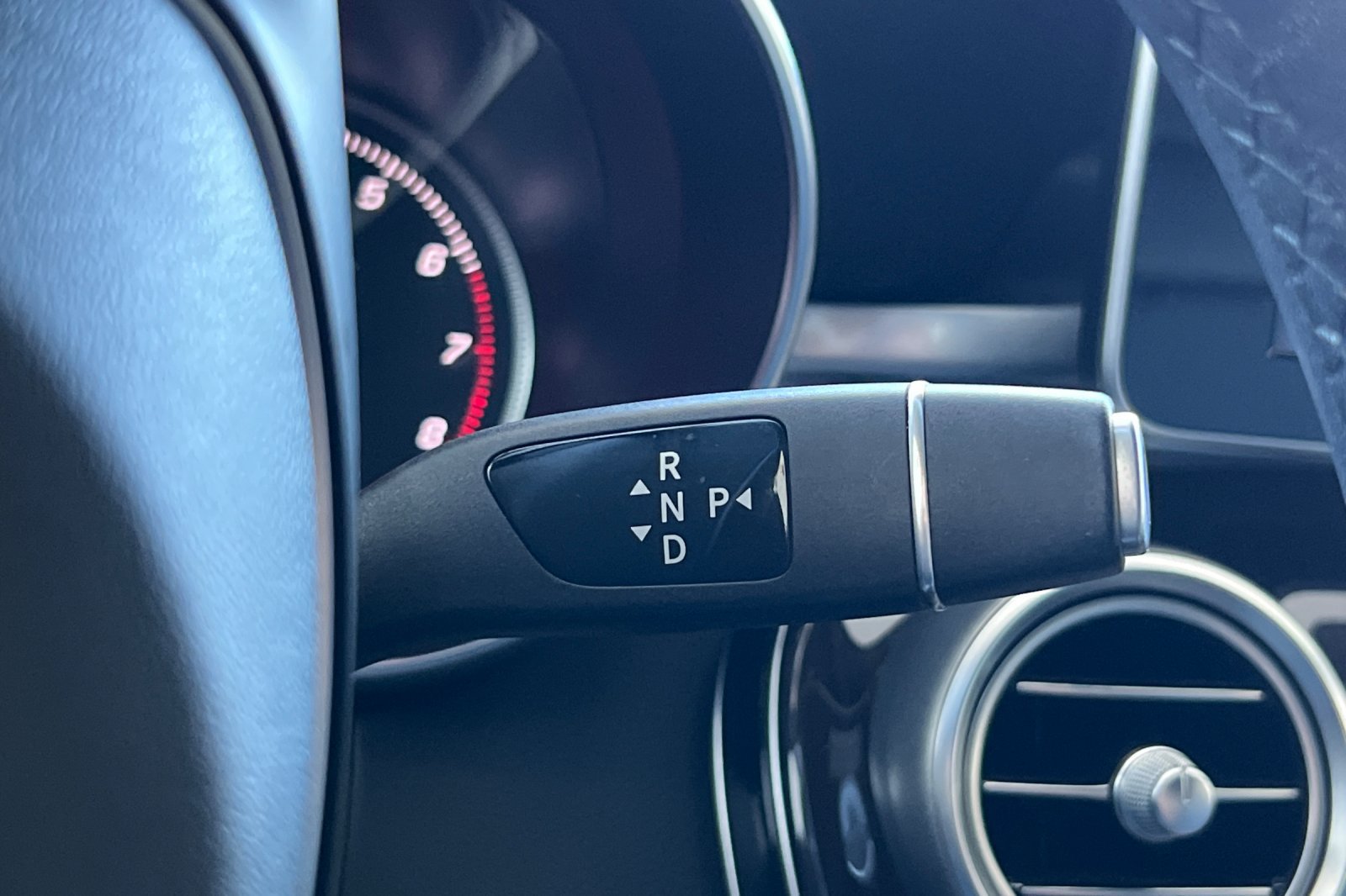 Used 2018 Mercedes-Benz GLC 300 image 22