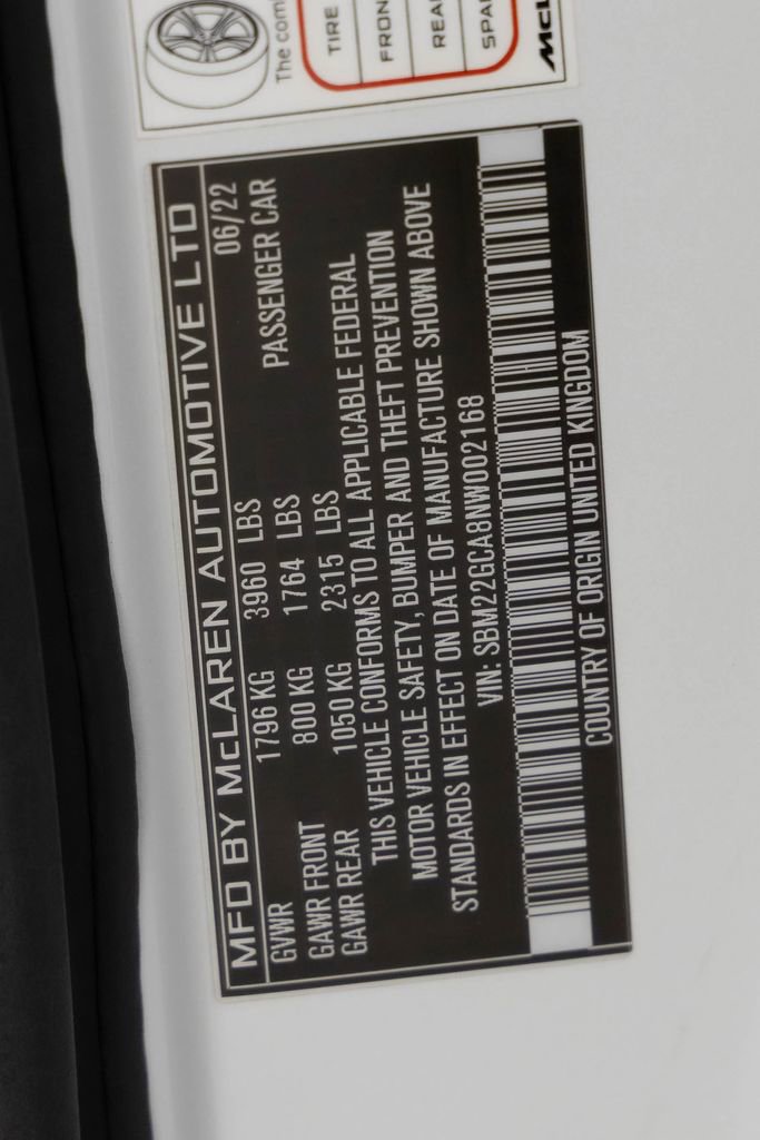 Used 2022 McLaren GT image 40