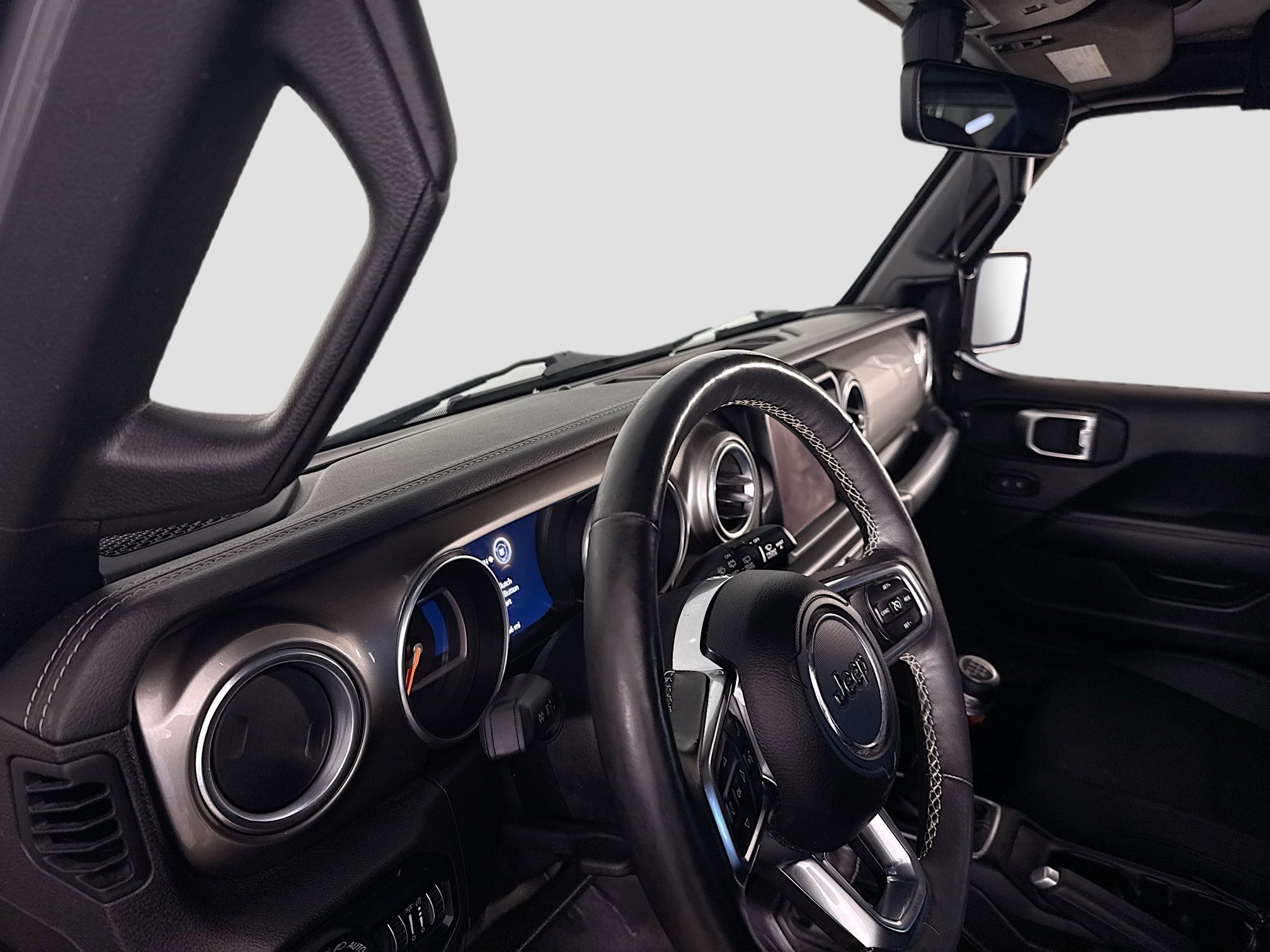 Used 2018 Jeep Wrangler Unlimited Sahara image 23