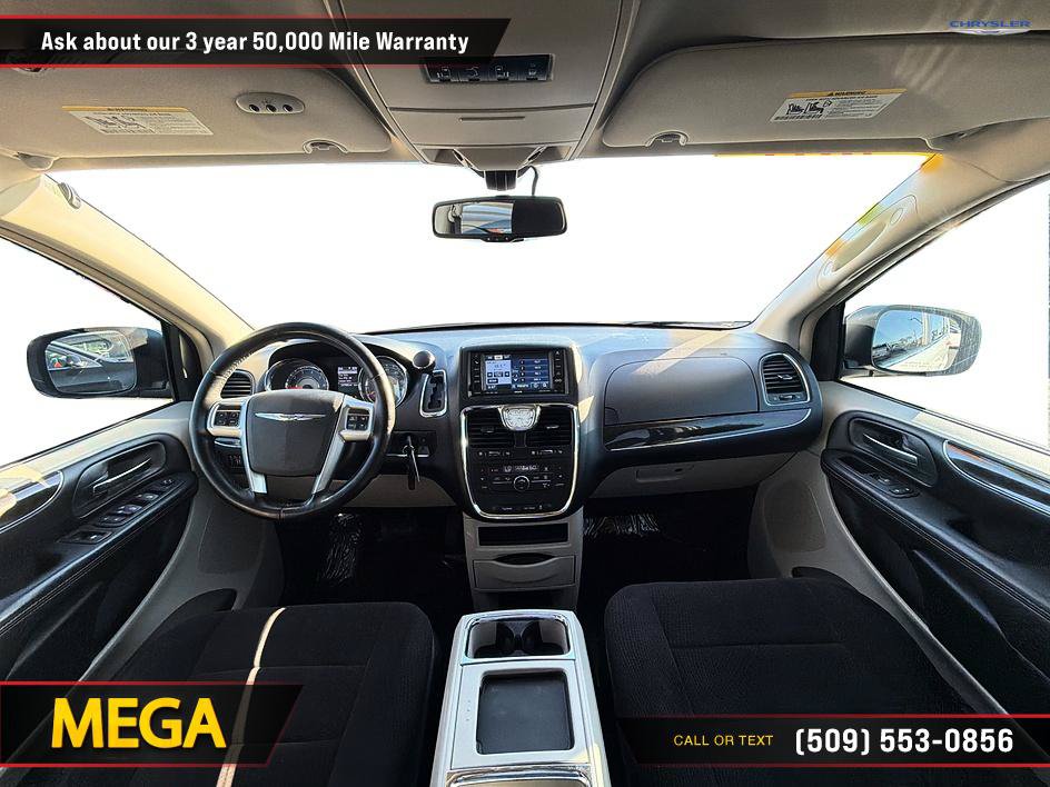 Used 2011 Chrysler Town & Country Touring FWD image 25