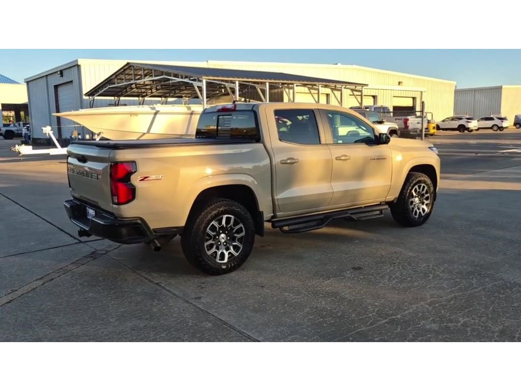 Certified 2024 Chevrolet Colorado Z71 w/ Z71 Convenience Package 2 image 8