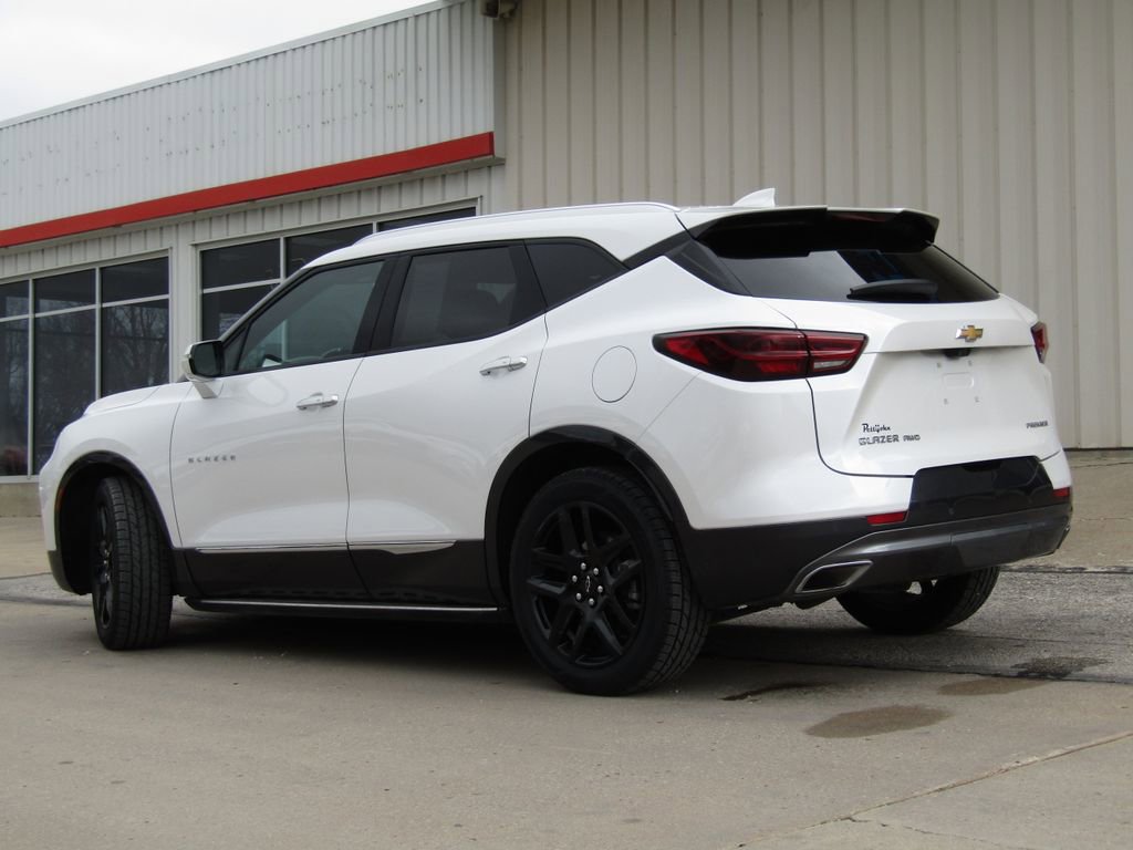 Used 2023 Chevrolet Blazer Premier w/ Driver Confidence II Package image 11