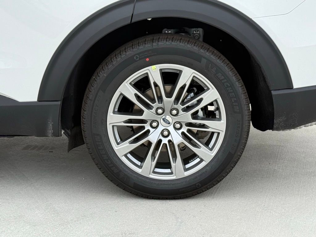 New 2026 Ford Explorer Platinum image 14