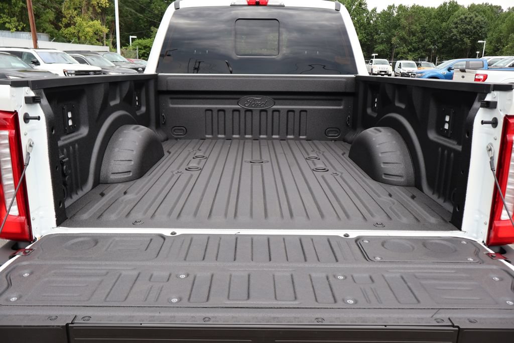 New 2026 Ford F350 Lariat w/ Black Appearance Package AWD/4WD image 23