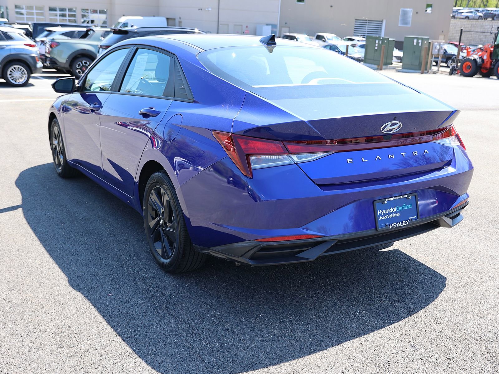 Certified 2023 Hyundai Elantra SEL FWD image 5