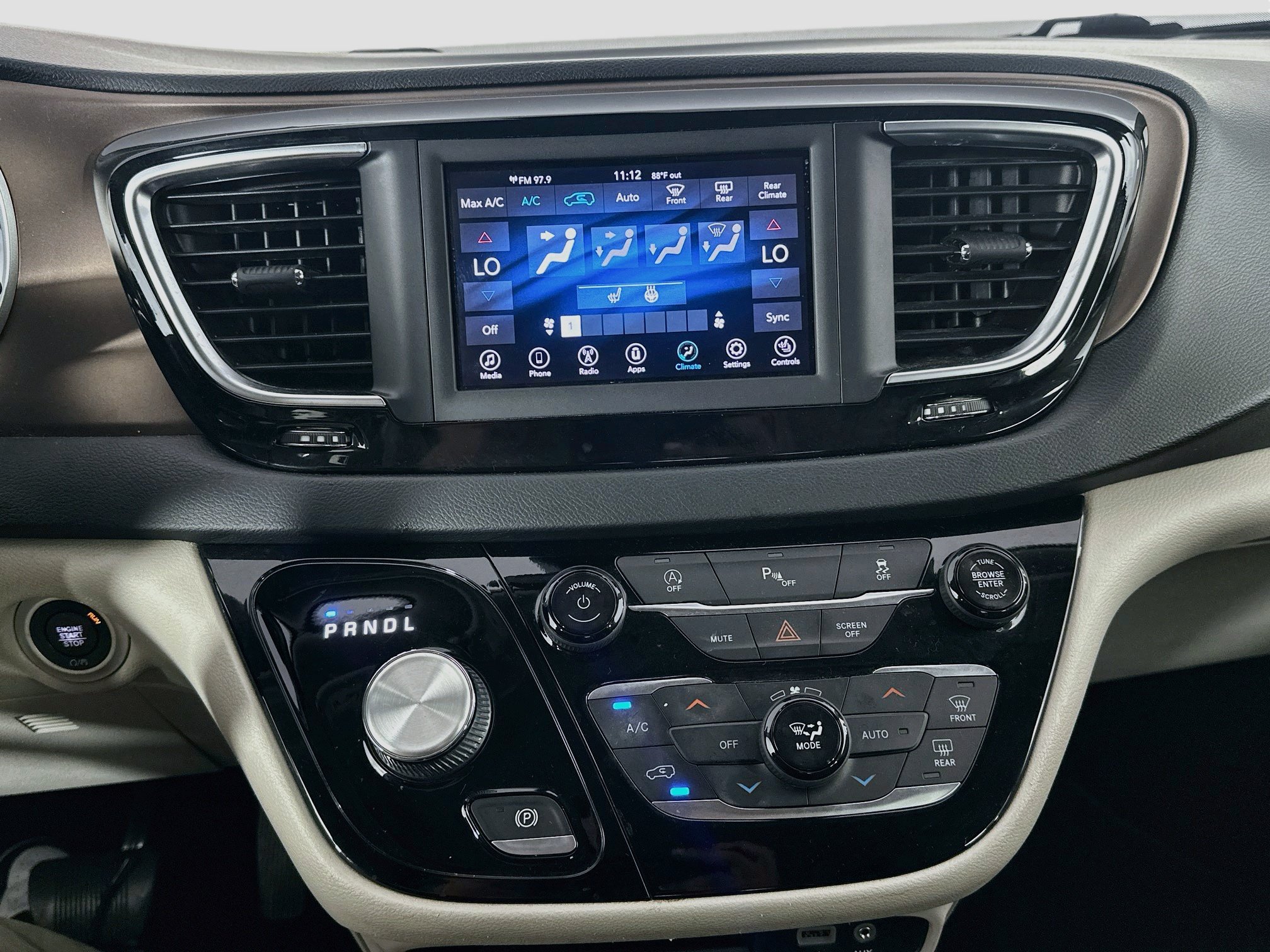 Used 2019 Chrysler Pacifica Touring-L FWD image 24