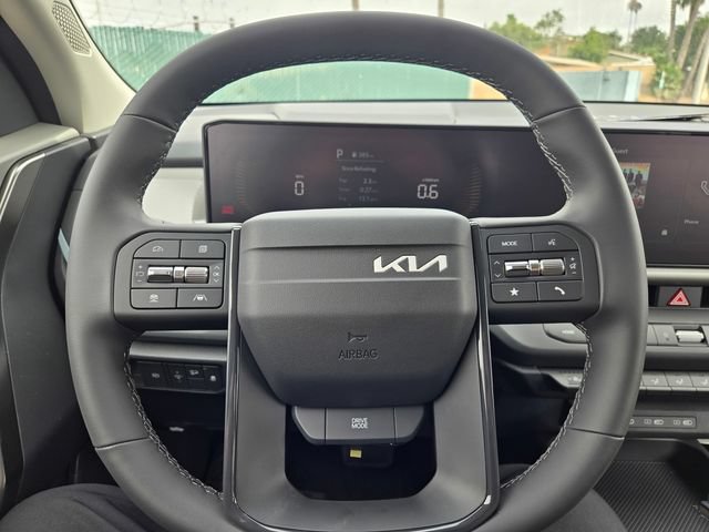 New 2027 Kia Seltos LX FWD image 18