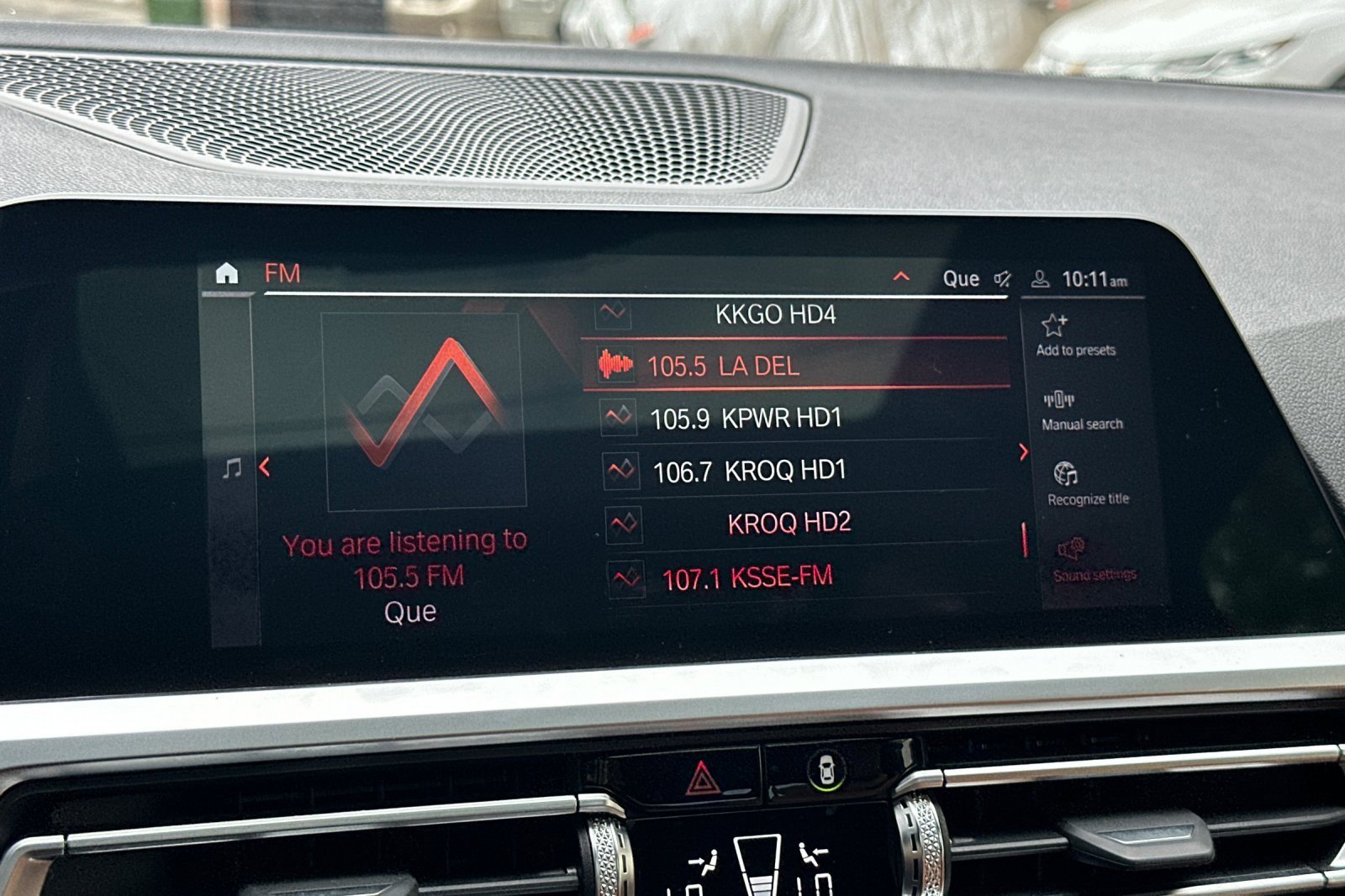 Used 2023 BMW M440i Coupe w/ Premium Package RWD image 16