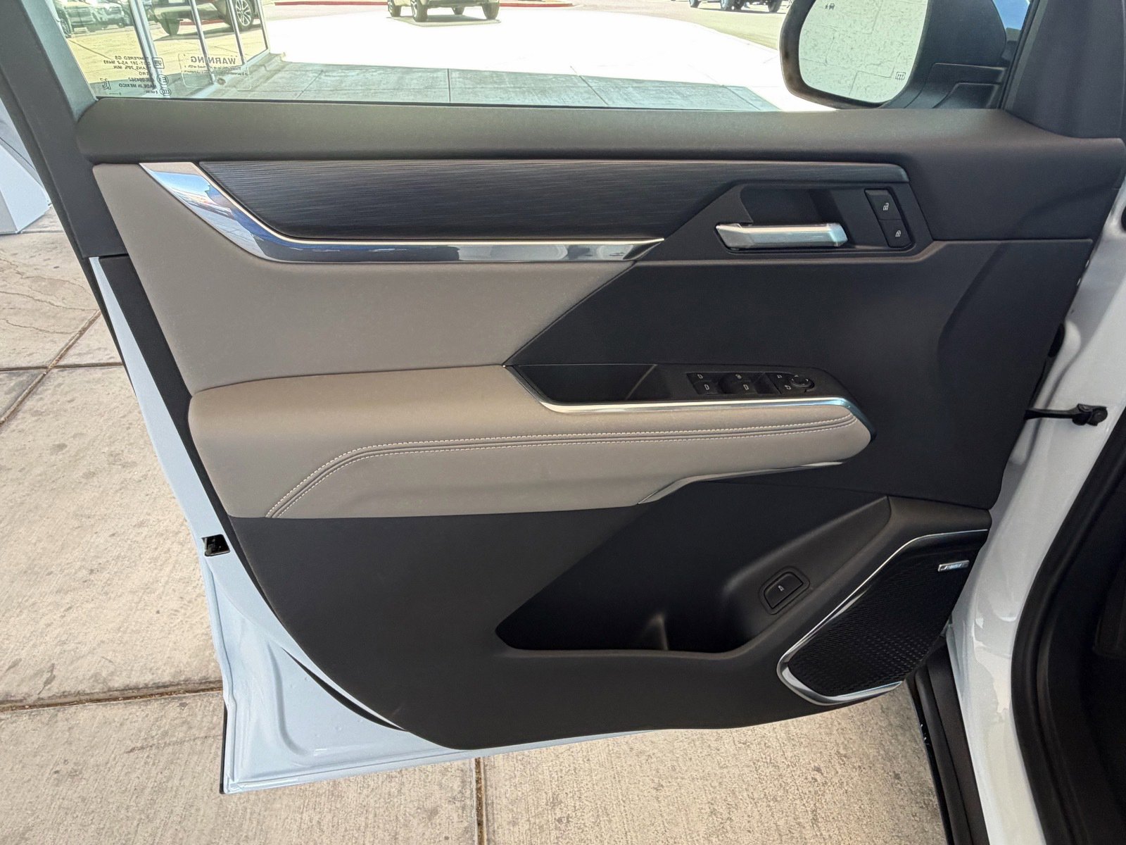 New 2026 GMC Acadia Elevation w/ Elevation Premium Package image 18