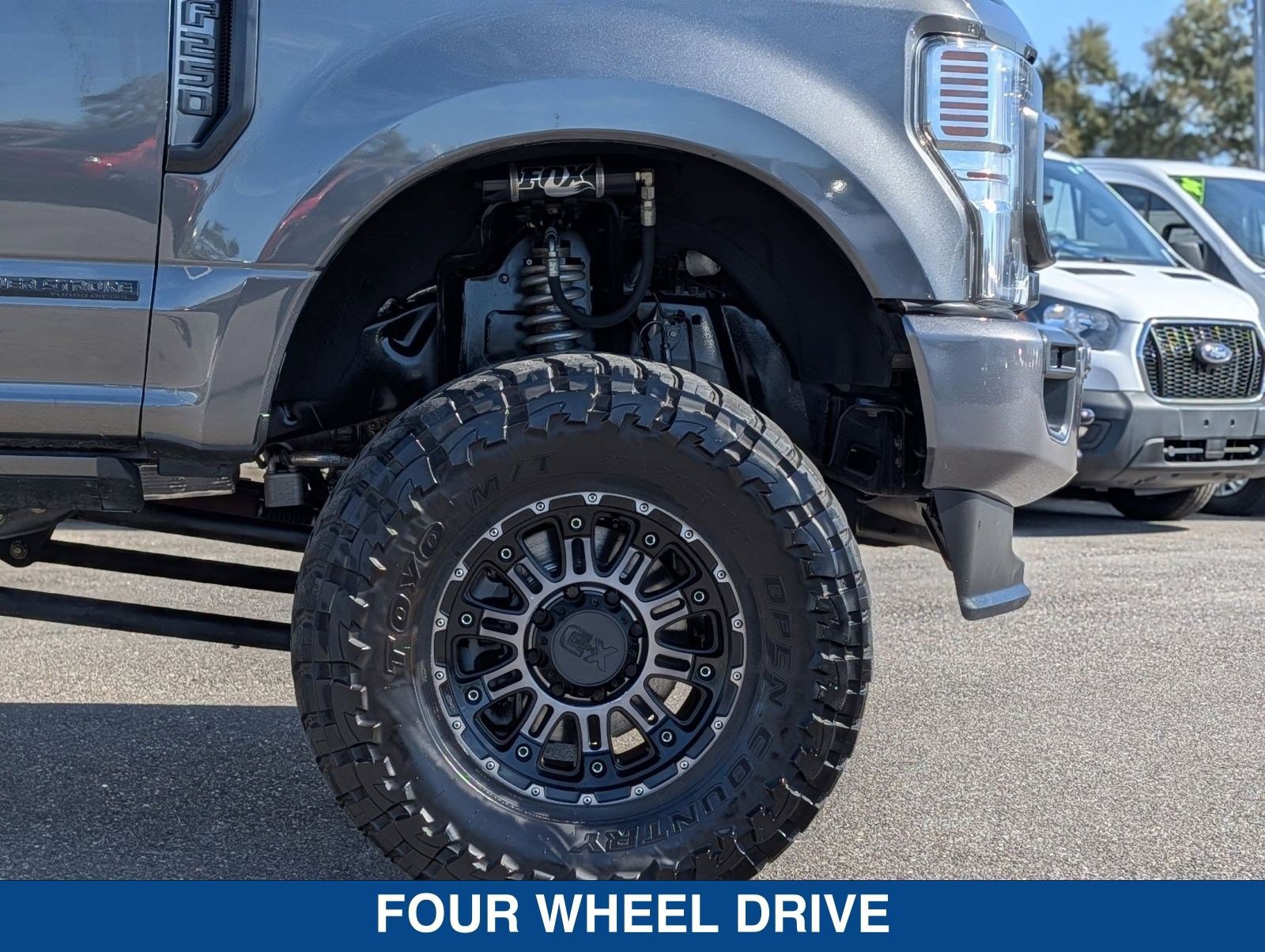 Used 2020 Ford F250 Lariat w/ Lariat Ultimate Package image 11