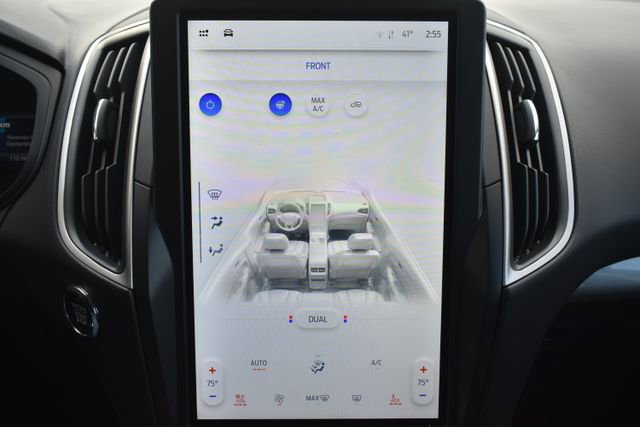 Used 2024 Ford Edge SEL w/ Convenience Package image 34