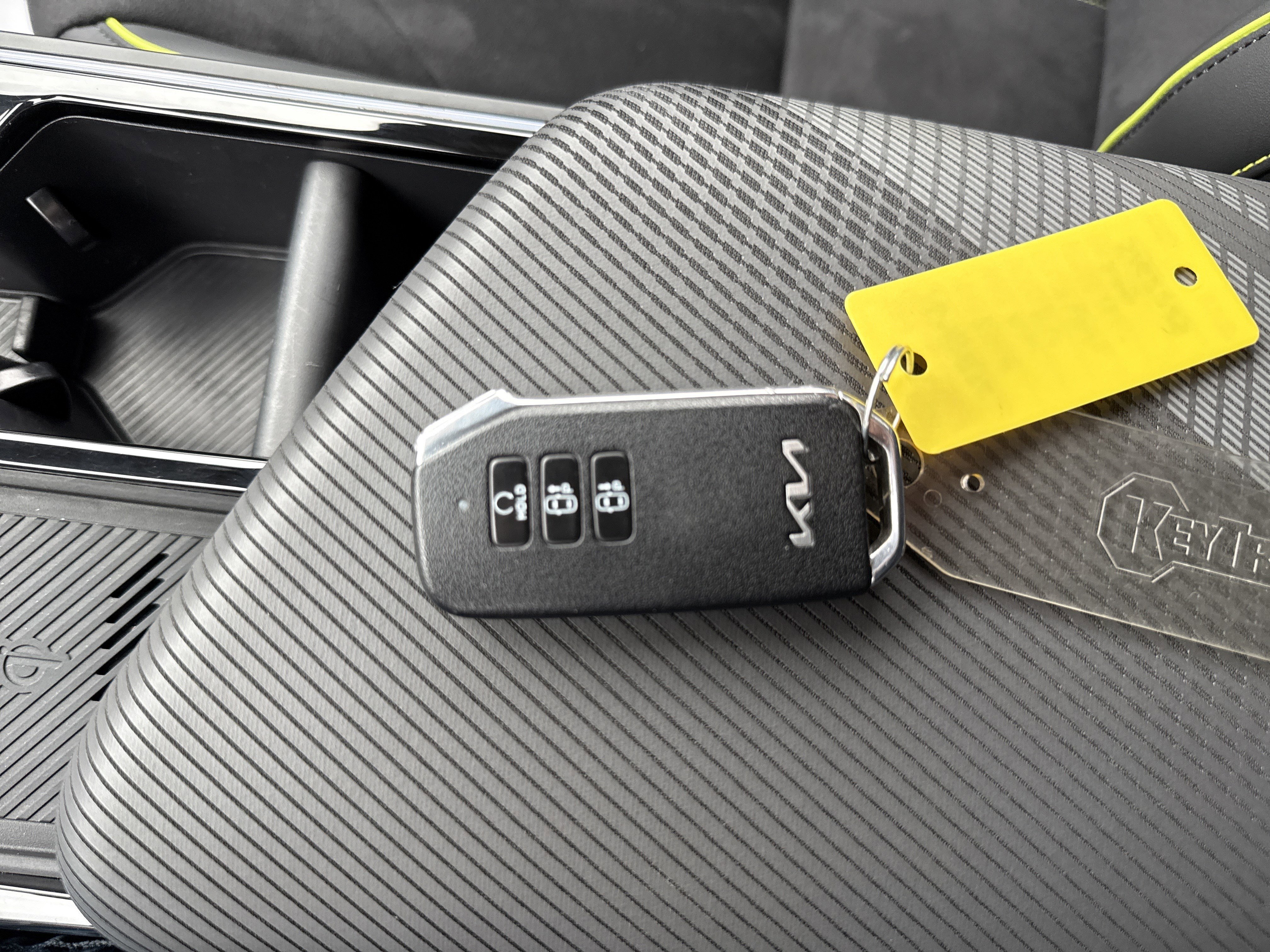 Used 2024 Kia EV6 GT image 30