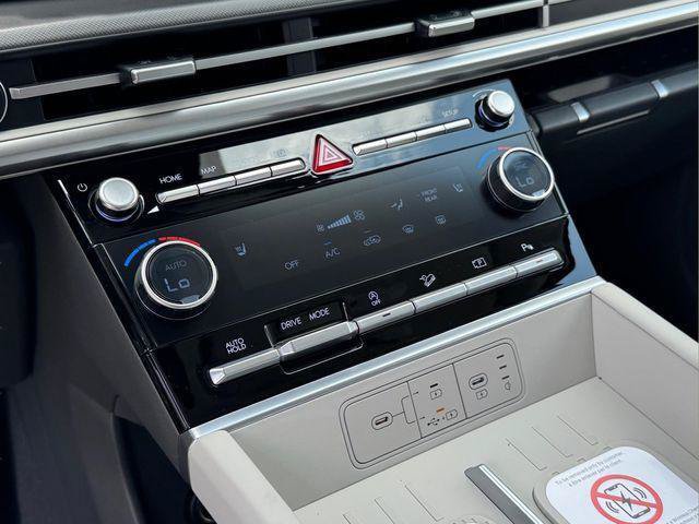 New 2026 Hyundai Santa Fe SEL FWD image 28