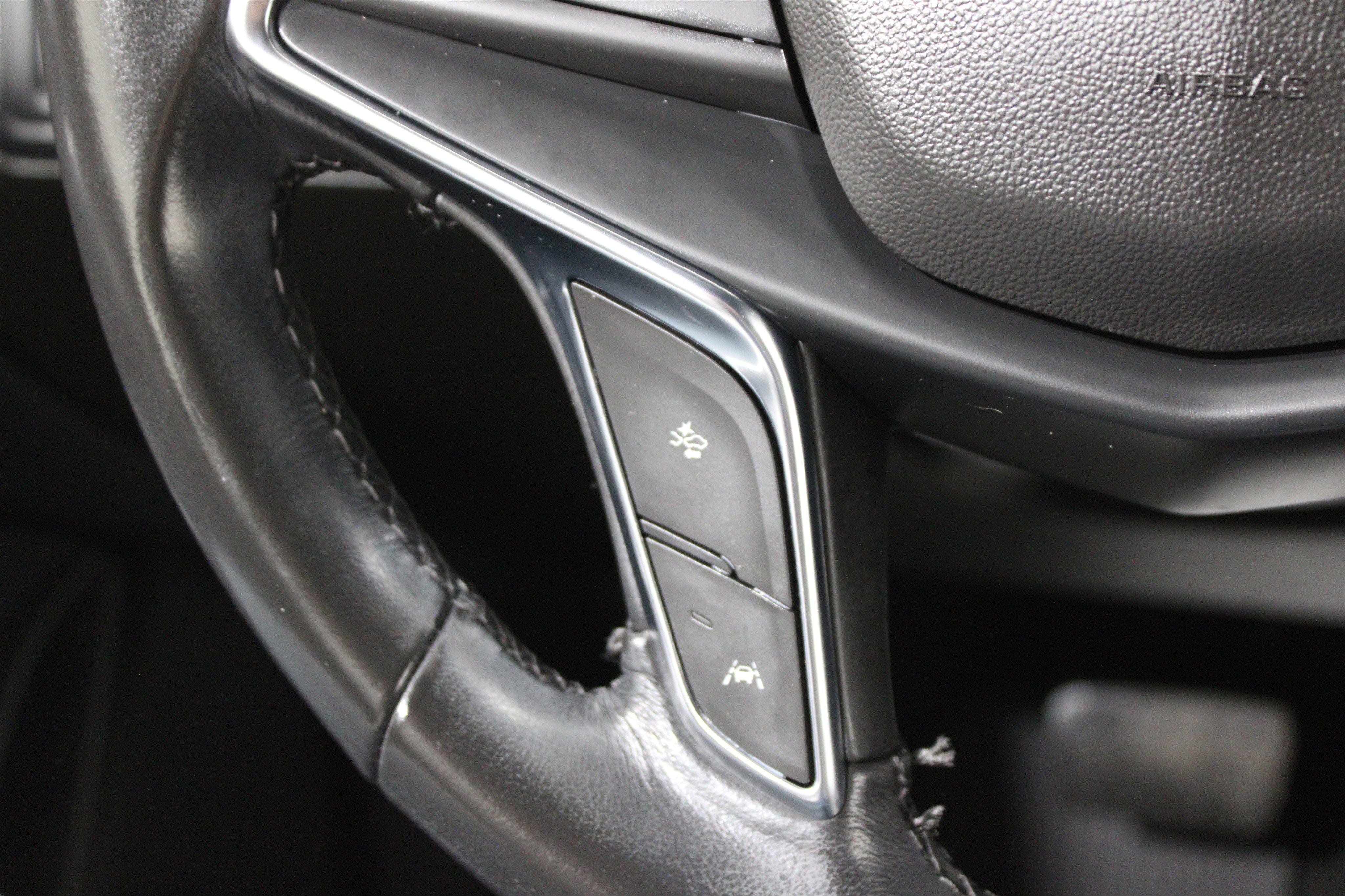 Certified 2023 Cadillac XT5 Luxury image 11