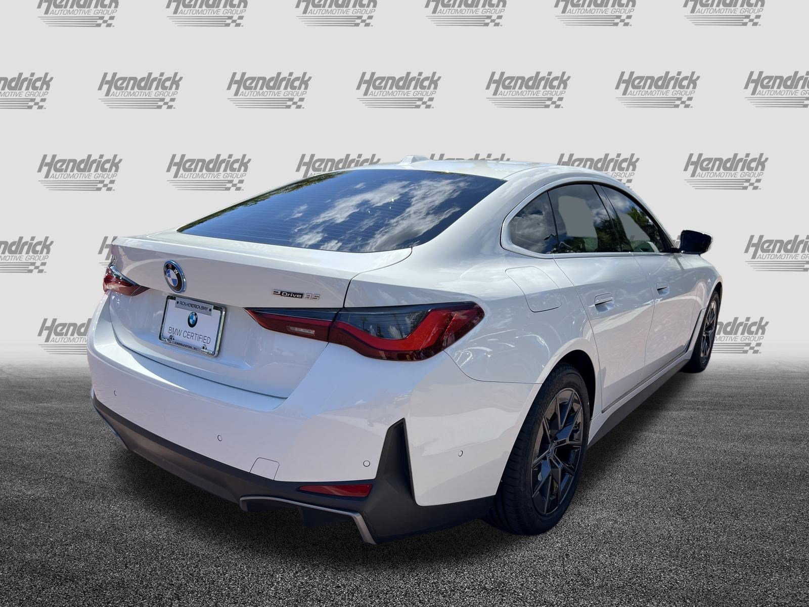 Certified 2023 BMW i4 eDrive35 RWD image 10