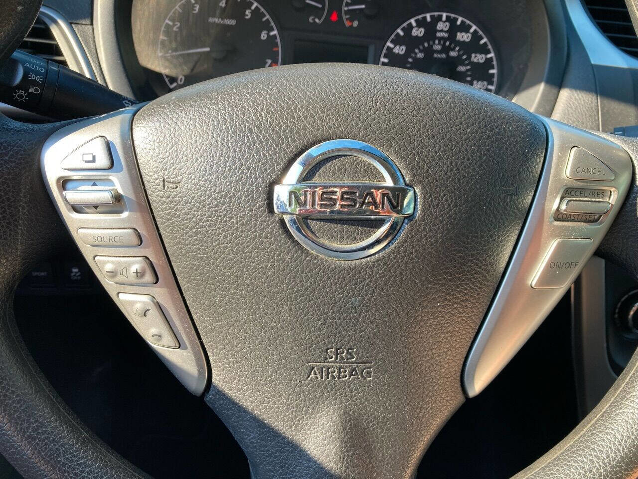 Used 2015 Nissan Sentra S image 14