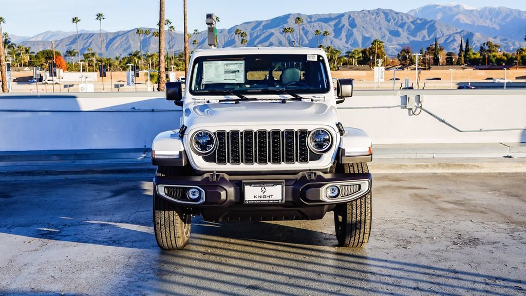 New 2026 Jeep Gladiator Sport AWD/4WD image 3